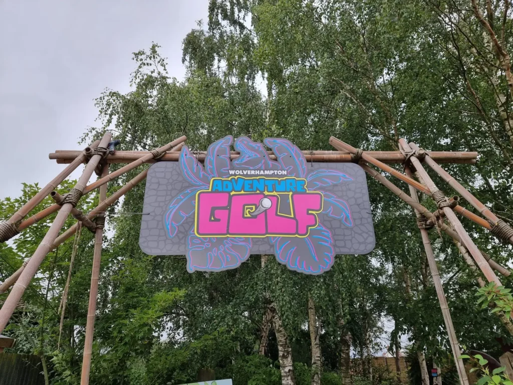 logo sign